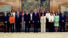 los-nuevos-ministros-acompanados-del-rey-felipe-presidente-del-gobierno-pedro-sanchez-1.jpg